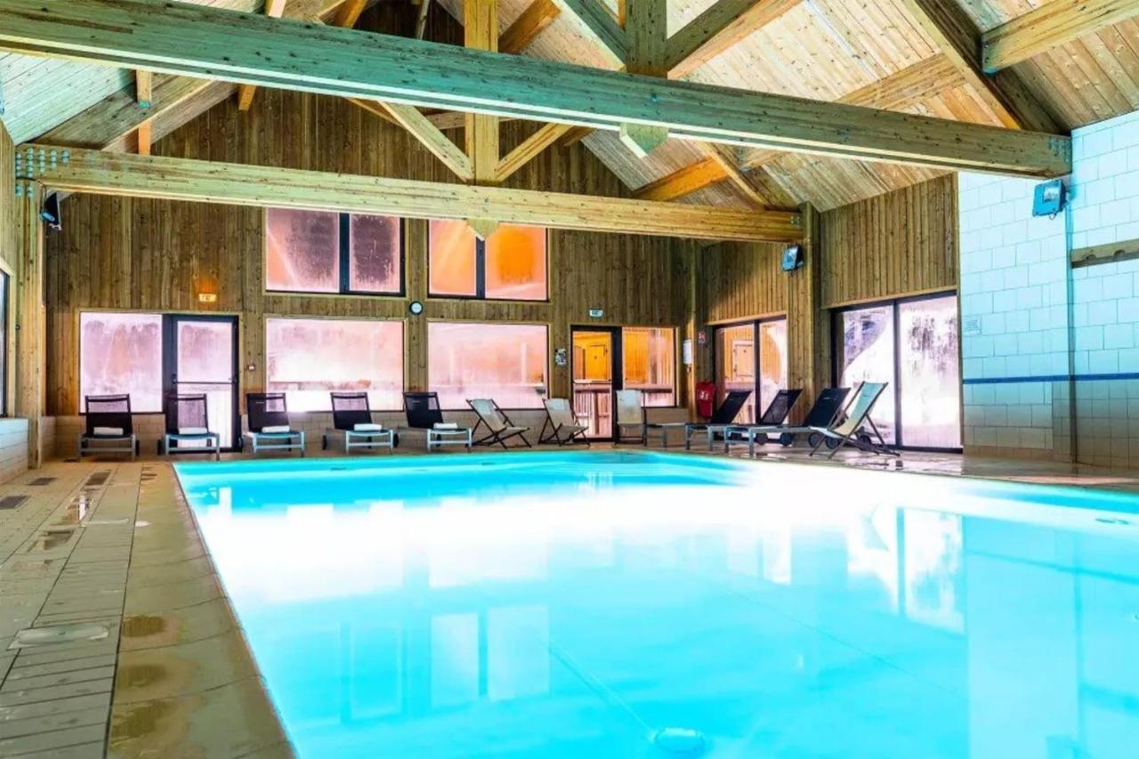 Chalet Moeki Acces Piscine Sauna Les Deserts  Luaran gambar